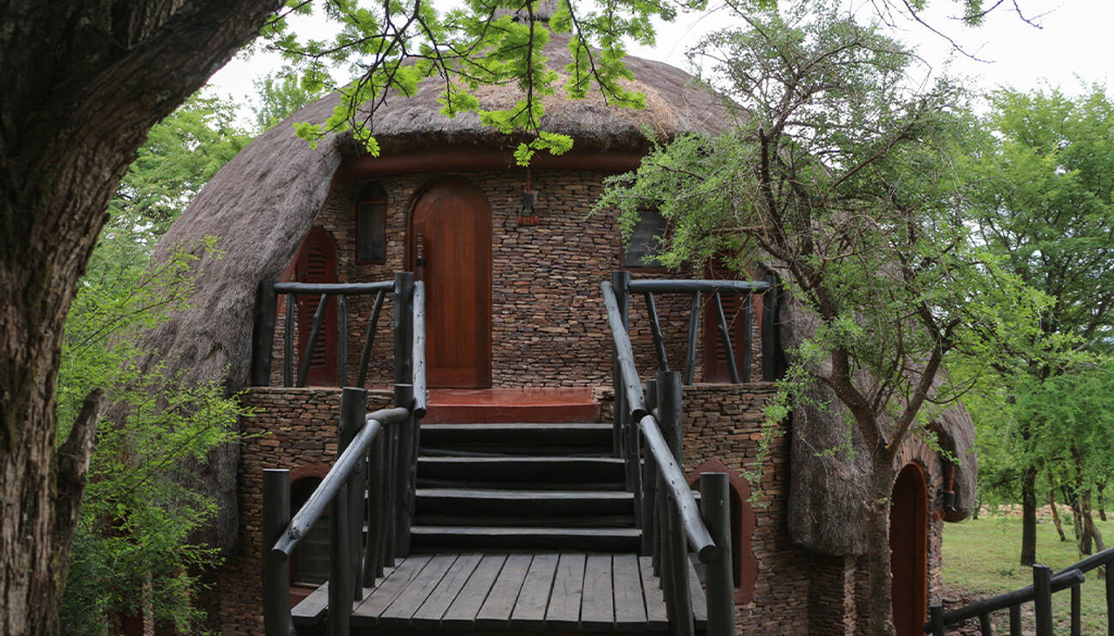 accommodation in Serengeti